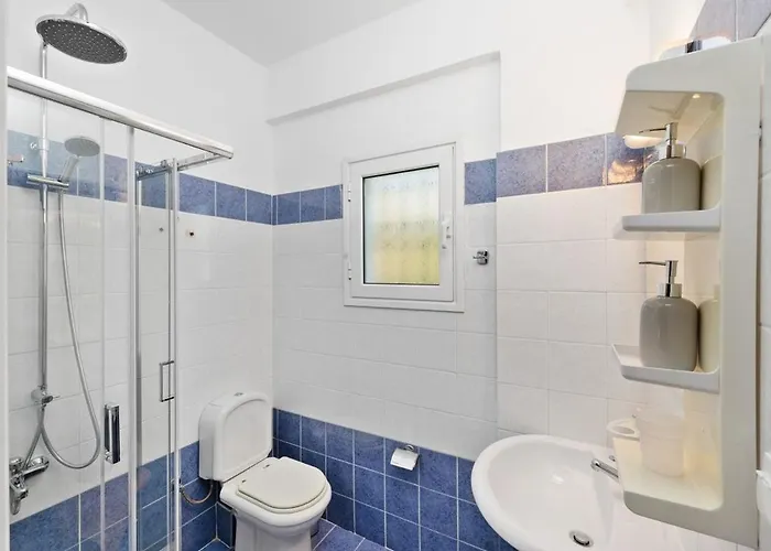 Eleni Sinies By Select Agios Stefanos Avliotes (Corfu)