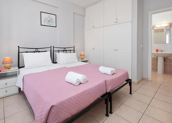 Eleni Sinies By Select Willa