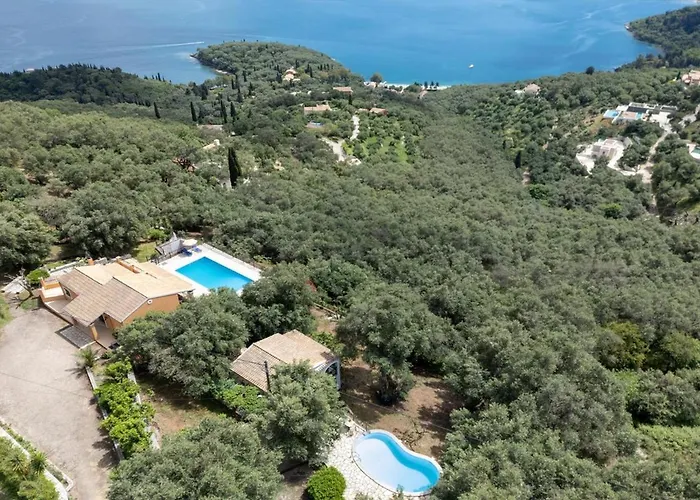 Eleni Sinies By Select Agios Stefanos Avliotes (Corfu)