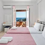 Eleni Sinies By Select Villa *