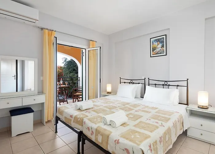 Eleni Sinies By Select فيلة *